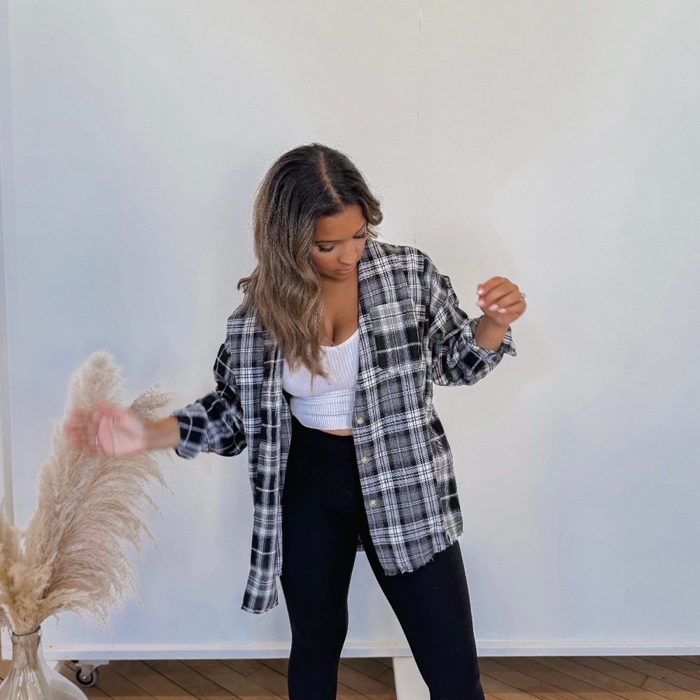 Raw hen flannel/ button up